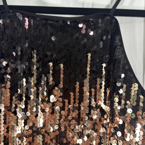 Venus Sequin Ombre Dress Size Medium - Picture 7 of 8